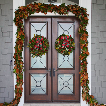 English Holiday Estate Garland