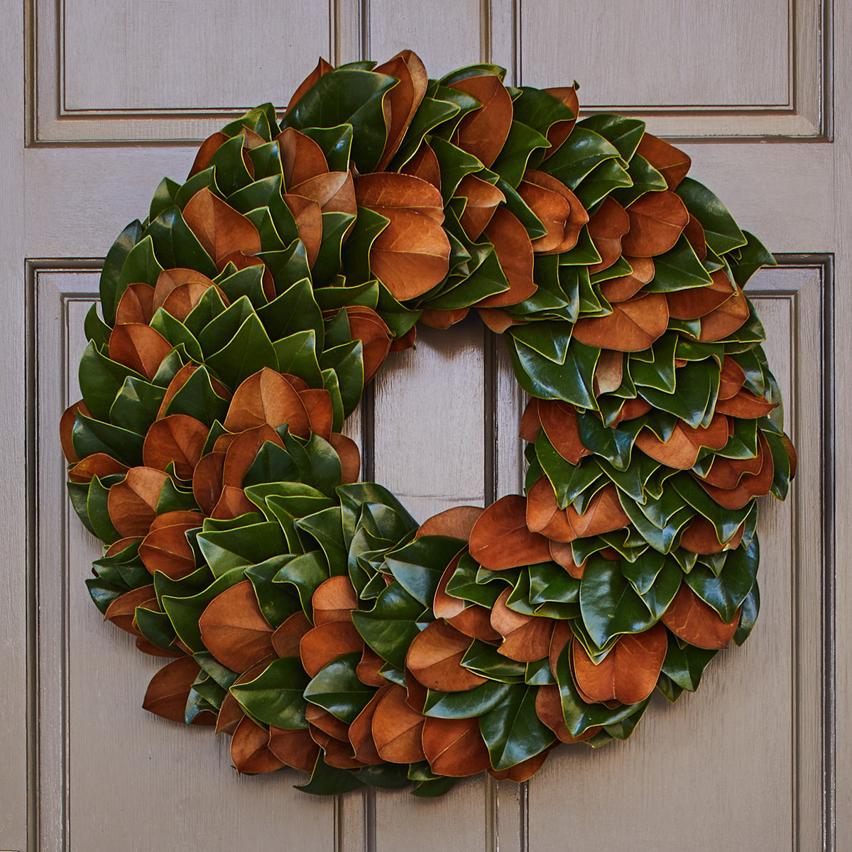Small natural wreath gift topper